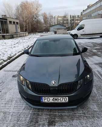 Skoda Octavia cena 40000 przebieg: 285228, rok produkcji 2019 z Poznań małe 37